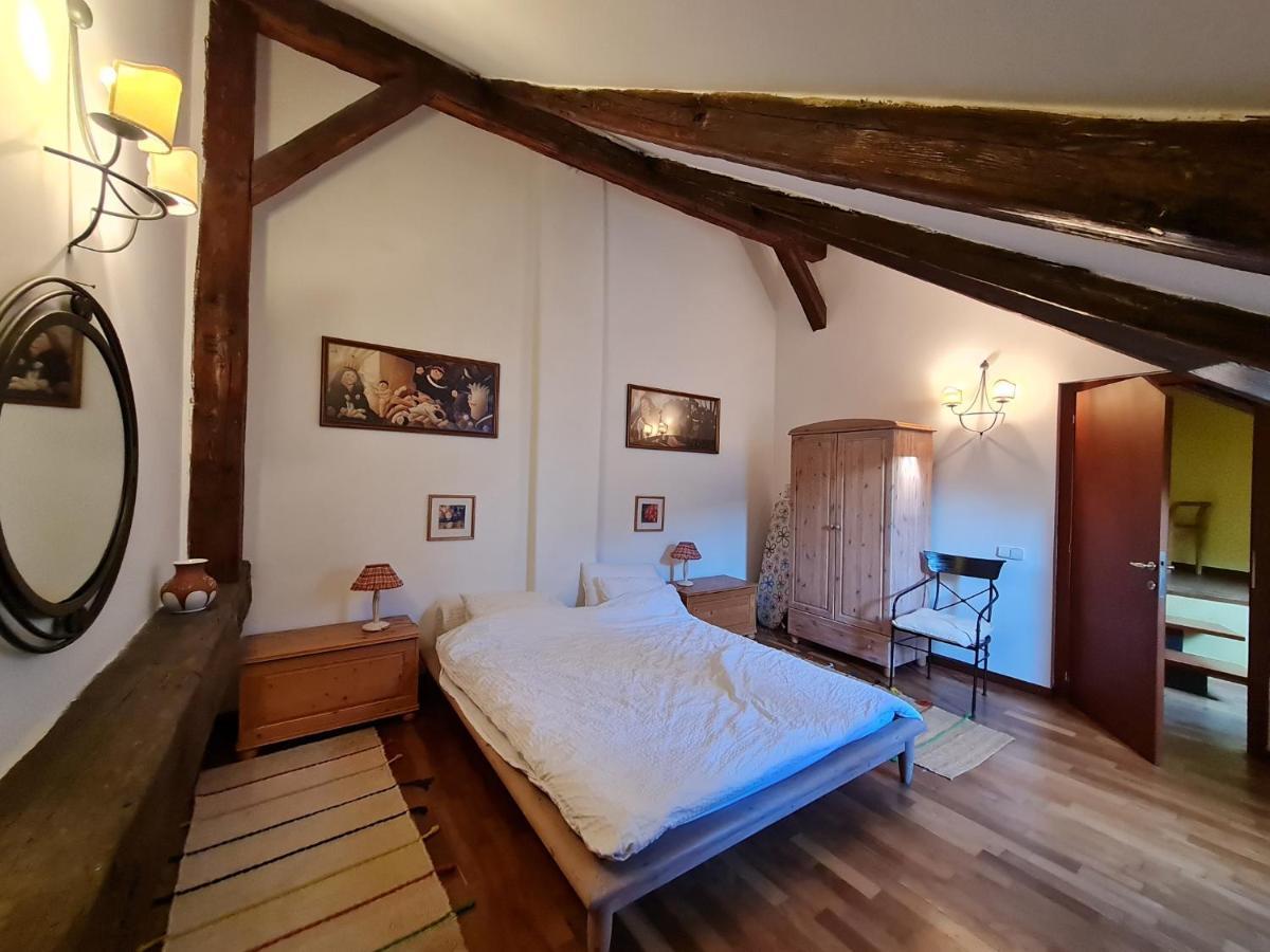 Magic Central Attic Apartment Praga Exterior foto